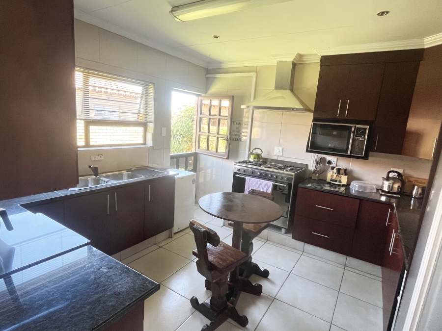 2 Bedroom Property for Sale in Naudeville Free State